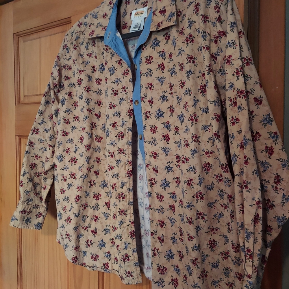 Talbots Petites Tan Floral Button-Up Top with Denim Accents Size Small